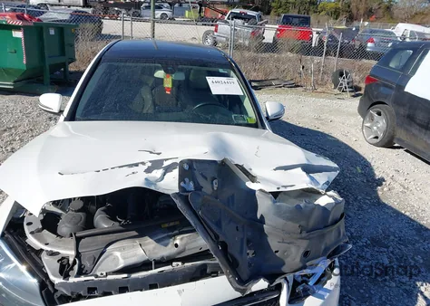 2016 Mercedes-Benz C 300 4Matic from USA, damaged, VIN 55SWF4KB4GU175151